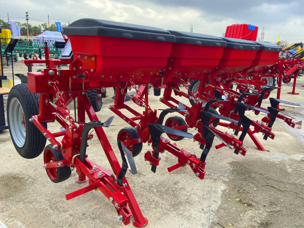 Row cultivator КПН-2,8