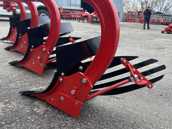 Eccentric plow 4 body Demetra