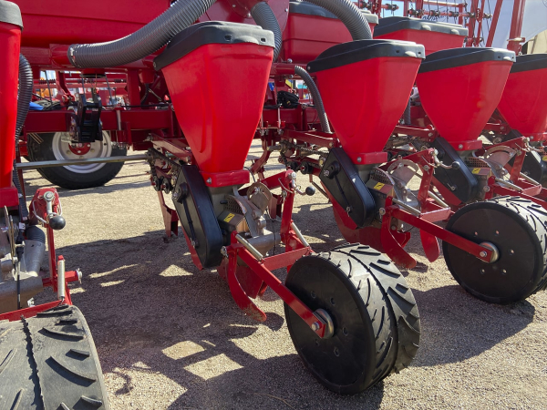 Precision seed drill СПМ-6